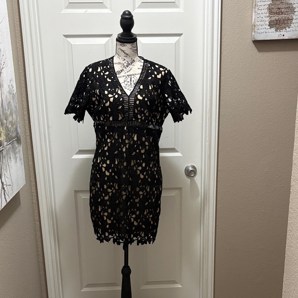 Boohoo Black Crochet Lace V-Neck Mini Dress
